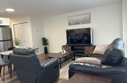 Terra Nova Apartment | Peaceful – A Relaxing 2-Bedroom Home with All the Comforts of Home