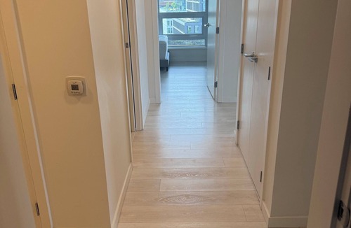 Mount Pleasant Condo | Penthouse Level stunning 3 BR, 2 full bathroom, huge terrace with panoramic view