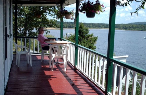 Bayswater House | Picturesque Vacation Cottage with Superb Views near Saint John, New Brunswick