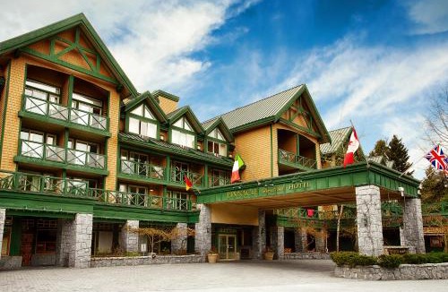 Village North Hotel | Pinnacle Hotel Whistler