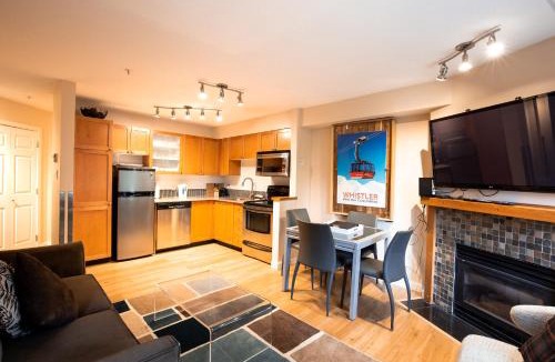 Village North House | Pleasant Townhouse in Whistler Village wHot Tub