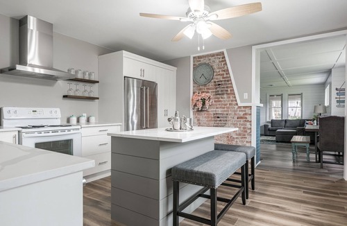 Waverly Beach House | POOL- Close to Beach & Trails - Escape on Edgemere