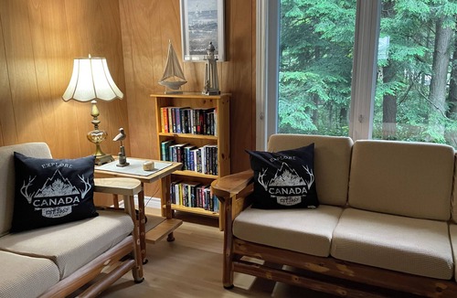 Saugeen Shores Cottage | Port Elgin Shimmering Shores Cottage Rental