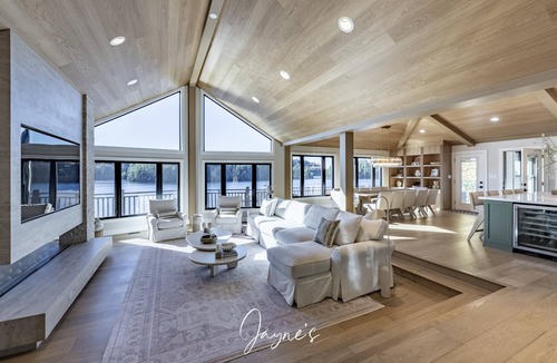 Rosseau Cottage | Priceless views at this 6 bed, 5 bath Cottage + 1 bed Bunkie