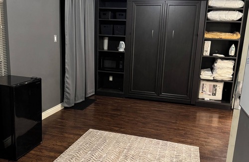 Lynn Valley House | Private Basement Retreat