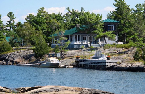 Byng Inlet Cottage | Private Island Retreat on Georgian Bay