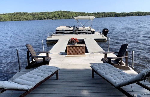 Nipissing Township House | Private Island Getaway for Family and Group Glamping on Edge of Algonquin Park, Ontario