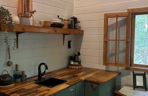 Killaloe Cabin | ↟ Private Nature Spa Retreat | Luxury Vista Cabin