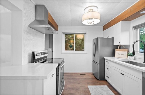 Peterborough House | Private Nordic Spa Retreat Sauna Plunge Waterfront