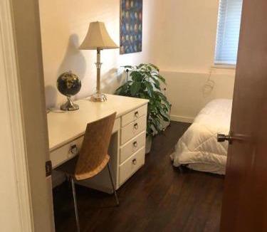 Kitsilano House | Quiet-comfy 3 bedroom house on a tree lined street in Kitsilano
