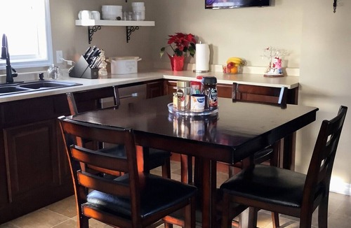 Stephenville House | Quite 5 room home near the ocean in town