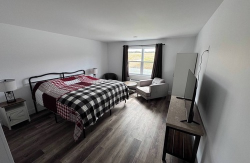 Membertou House | Red Farm Inn - Room 9