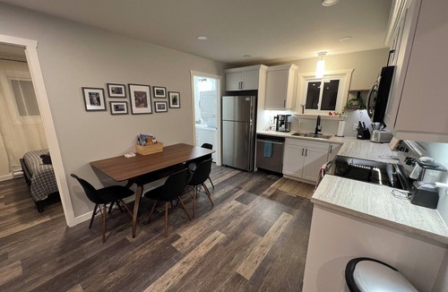 Novar Cottage | Relax at Cozy Cabin near Algonquin, 2 Bedroom, WIFI, large yard w/firepit