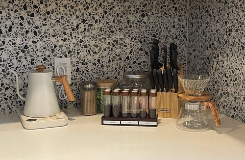 Cumberland House | Relax in this modern and clean 2-bedroom house. Close to everything Cumberland.