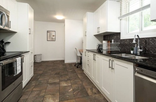 Hamilton House | Renovated 3BR Home w/High-Speed Internet & Parks