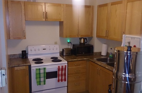 Niagara Apartment | Rent in the Heart of Toronto’s Downtown West; Wellington Place, West Queen West