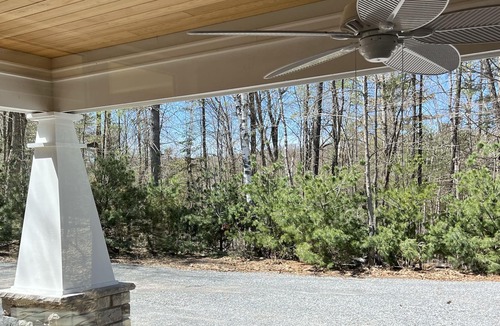 Baysville Cottage | Restful, Blissful, Cheerful, Central Muskoka Escape