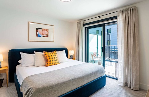 Revelstoke Condo | Revelstoke - Condo with Hot Tub-Sea Eagles Landing