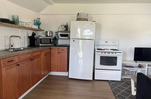 Trent Hills Cabin | Riverside Area Cabin 7 Fully Renovated Fishing Cabin