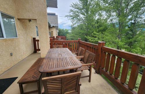 Fernie Apartment | Riverside Way by Fernie Lodging Company