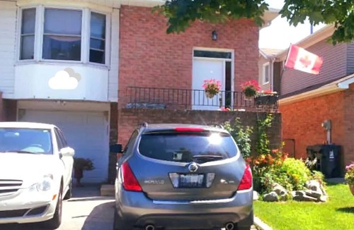 Dean Park Bed & Breakfast | Rouge Valley Getaway. Home away from home with two levels to yourself!