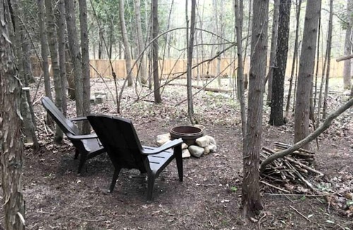 Markdale Cabin | Rustic Cabin Incredible for Hiking and Outdoor Lovers in Ontario