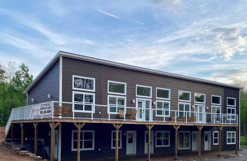 North Alton Apartment | Sakura Valley Studio Suite #1/Private Entrance in beautiful Annapolis Valley