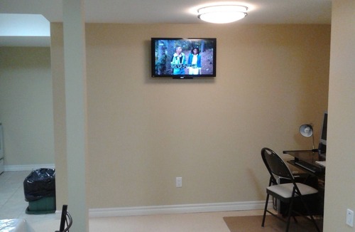 Thornhill Apartment | Sara’s Place - Strictly Kosher Home Beautiful basement Apartment