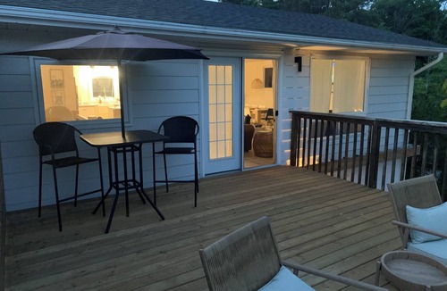 Sauble Beach House | Sauble Beach House - BOOK FOR MAY OR JUNE AND GET A SIGNIFICANT DISCOUNT!