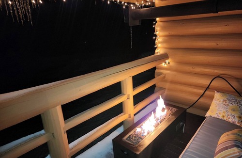 Hemlock Valley Cabin | Sauna | Yoga/Work-Out Space |Pet Friendly | Wi-fi