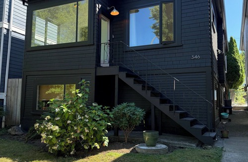 Riley Park House | Scandi-Chic East Vancouver Home | Bright, Quiet, Clean 10-minutes from downtown