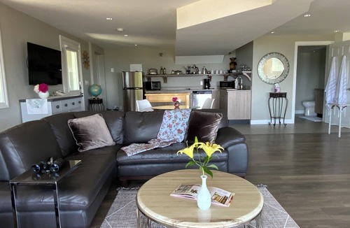 Otter Point House | Sea of Serenity & Breathtaking Ocean Views & Park-like 6 Acres