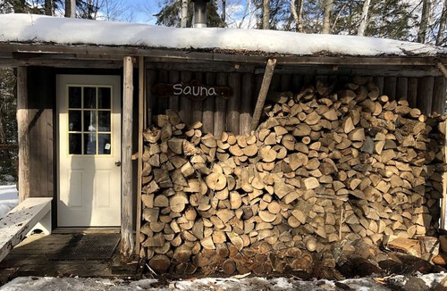 Mattawa Cabin | Secluded Log Cabin Getaway in the Wilderness near North Bay, Ontario