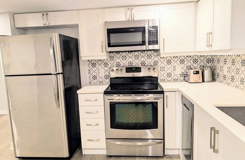 Wexford Apartment | Serene Scarborough 2BR Retreat Near Parks & DT