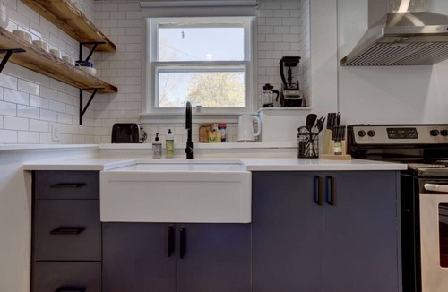 Dartmouth Apartment | Serenity Place w babbling brook & beautiful garden