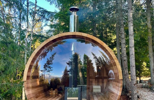 Blind Bay Cabin | Shuswap Lakeview Dome With Forest Baths & Seasonal wood-fired Sauna