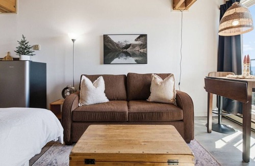 Big White Ski Resort Condo | Ski-In/Ski-Out Studio | Mountain Views