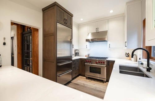 Nordic Estates Apartment | Ski in/Ski out | Private hot tub | BBQ | Parking