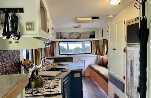 Ucluelet RV Rental | So Damn Lucky Glamping