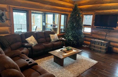 Valemount Villa | Southview Lodge