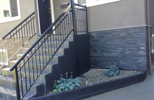 Hastings House | Spacious 2BR Suite Near Downtown