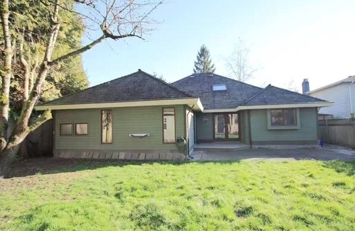 Ladner House | Spacious and comfortable home in Delta BC