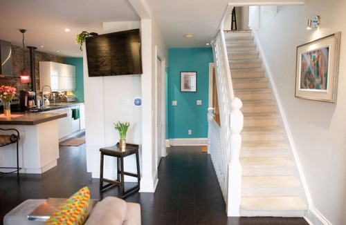 Inner Harbour Apartment | Spacious Historic Downtown Stableman`s House Loft