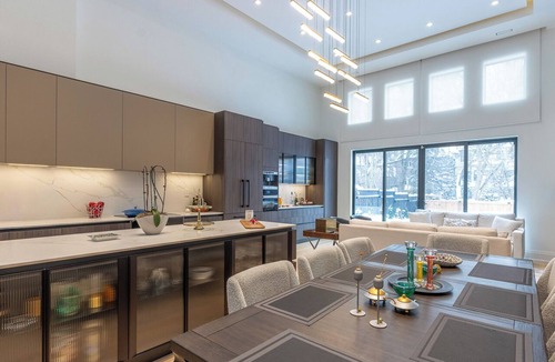Midtown Toronto House | Spacious Newly Built home in the heart of Toronto