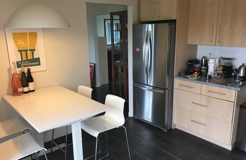 Wellington House | Spacious Vacation Home minutes from Wellington, walking distance to wineries.