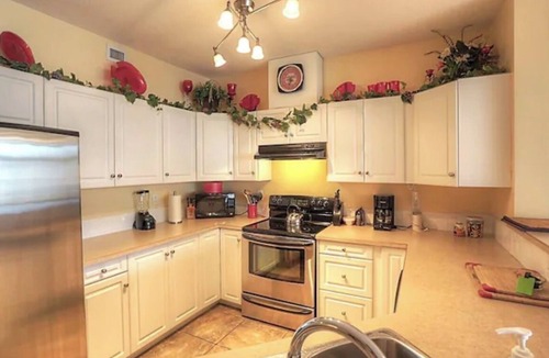 North End Condo | Spacious Waterfront Condo! Walk to Downtown