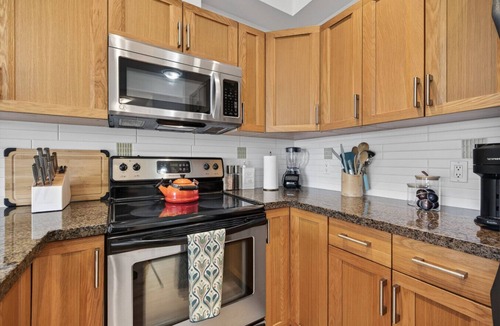 Central Okanagan Apartment | Spectacular View 1 Bdrm in Amenity Filled Resort #202