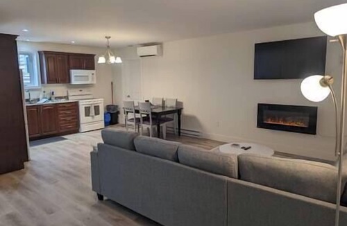Lewisporte Apartment | SpringHouse Seaside Retreat 2-Bedroom on the Bay