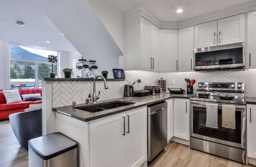 Teepee Town House | SSR Plato|Private Entry|Top View|Luxury|4BR&3BTH (RES-11682)
