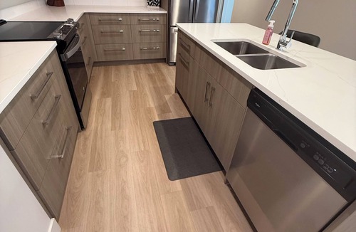 Central Okanagan House | Stay and Explore in a new modern 1 bedroom 1 bath.
